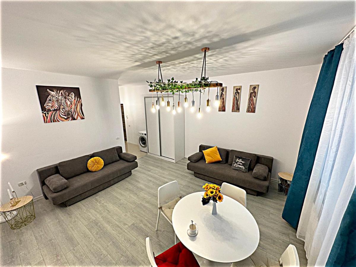 Hezo Sunshine Studio And Apartment Navodari Exterior photo